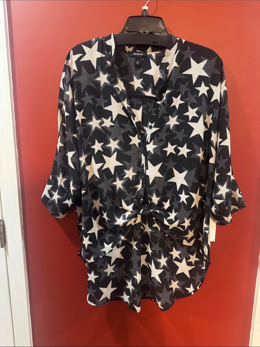 torrid Black and White Star-Print Tie-Front Blouse